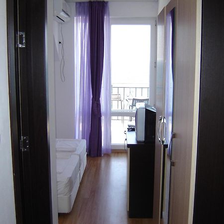 Villa Lazuren Bryag 2 Tsjernomorets Rom bilde
