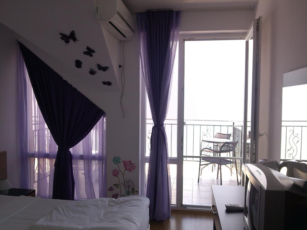 Villa Lazuren Bryag 2 Tsjernomorets Rom bilde