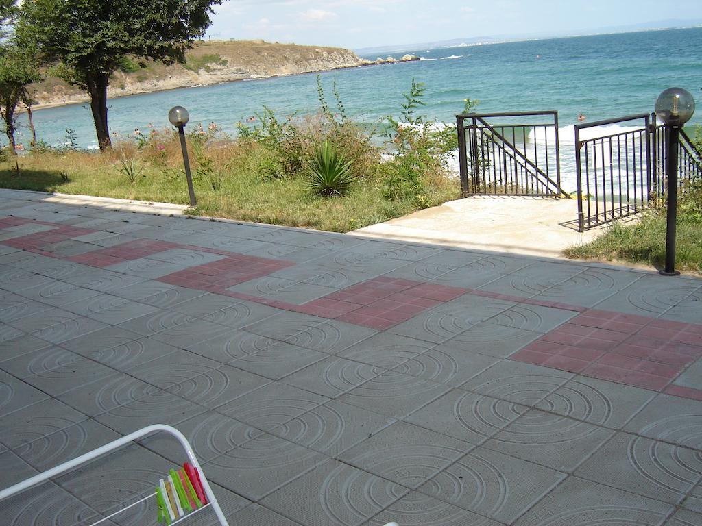 Villa Lazuren Bryag 2 Tsjernomorets Rom bilde